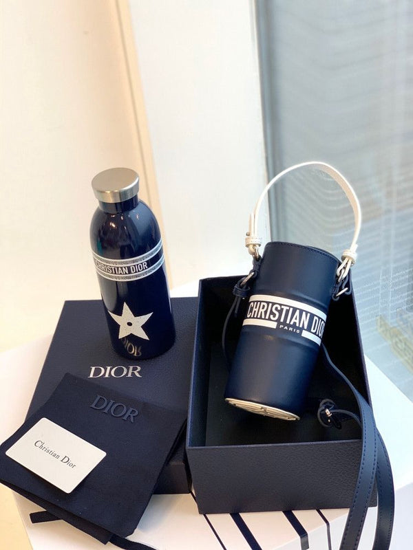 Mag Dior blue stainless steel case with a leather wallet 500 ml