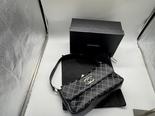 Chanel fabric Handbag
